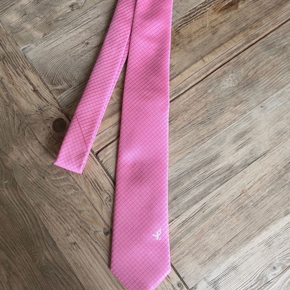 Susan Komen Pink Men’s Tie (Knots for Hope Benefiting Breast Cancer Awareness)